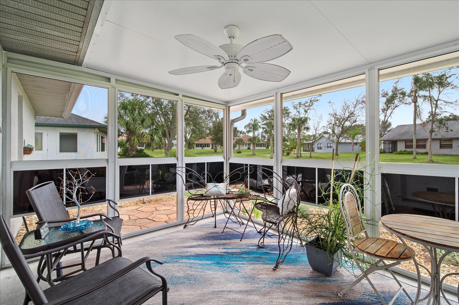 Screened In Back Porch